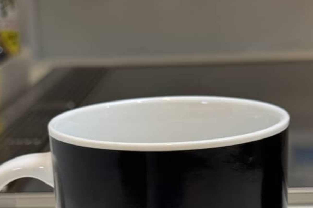 【嵐】夫「嫁が買ってきたこれ、緊張して洗ってる」　持つ手が震える“激レア商品”に「使うの怖すぎる」「一生モンですね」（1/3） | ライフスタイル ねとらぼ