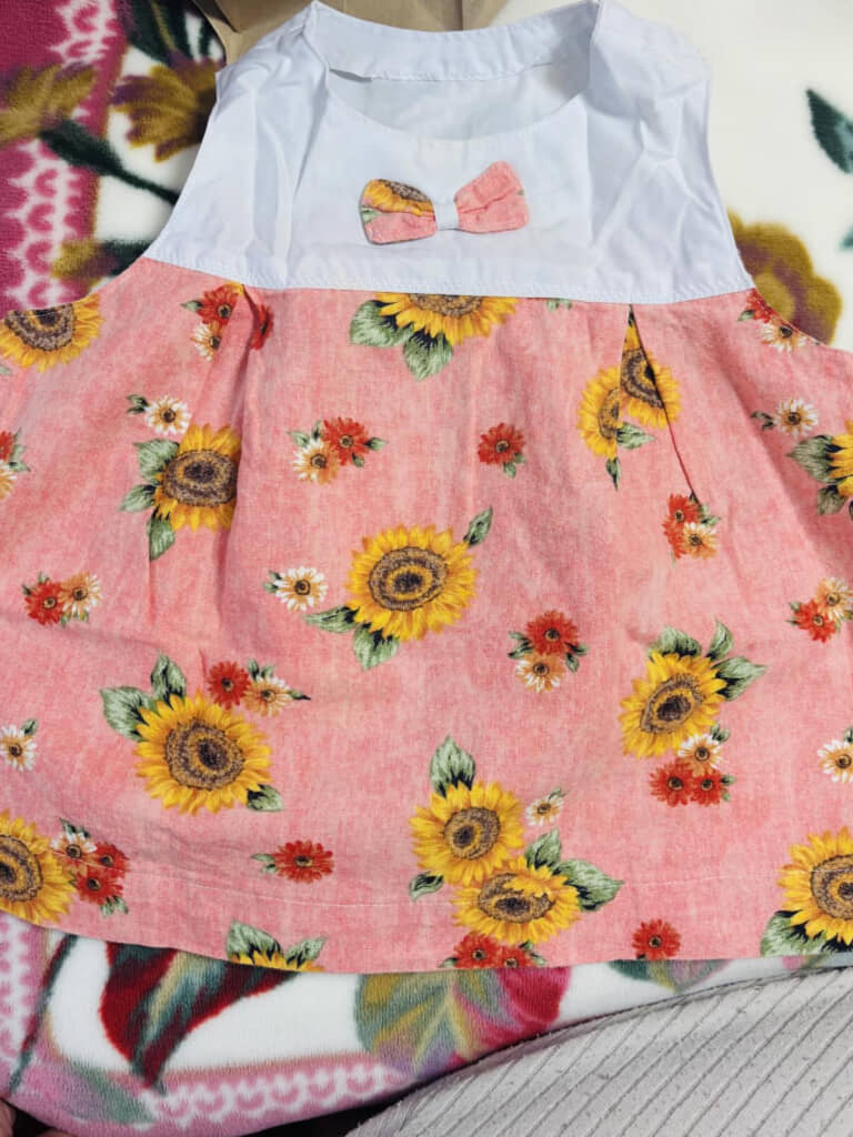 ひまわり柄の切り替えワンピース