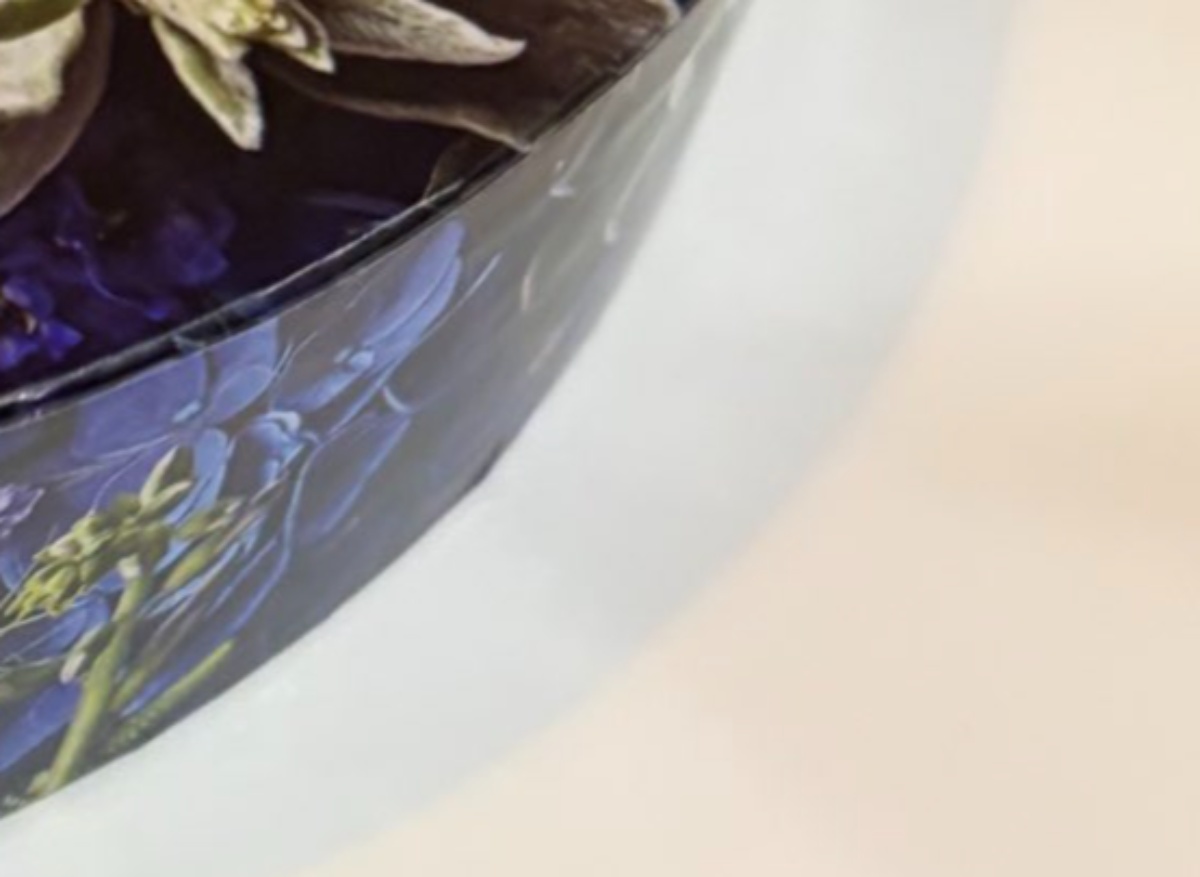 彼氏が抱えていたピエール・エルメの“大きな袋”→彼女が開けたら…… 「これは高いやつ」「女子の夢!」と400万表示(1/3) | ライフスタイル ねとらぼ