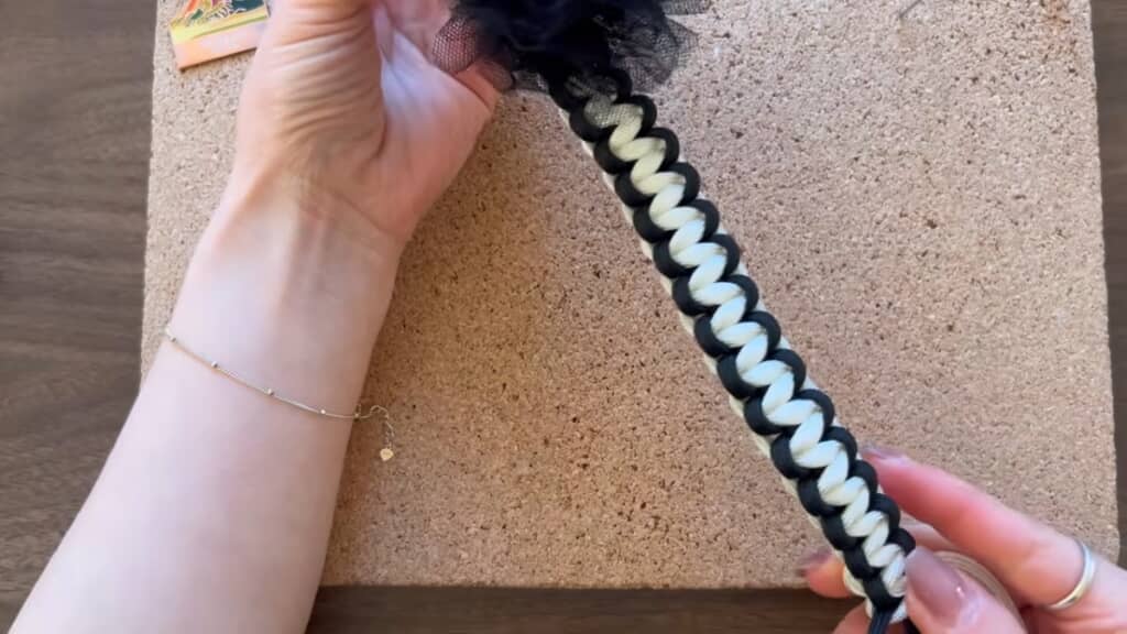 リボンの下に平結びをしたところ