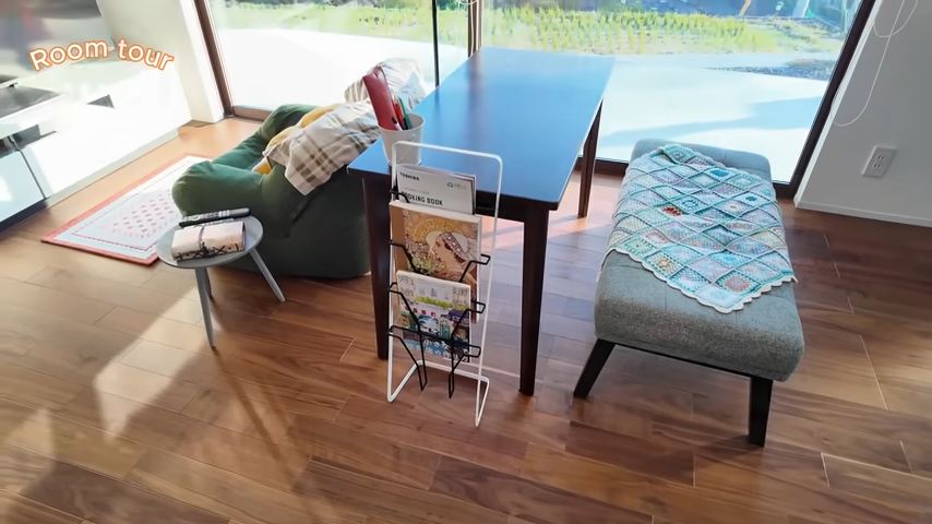 広く見えて、大きな窓で日差しも入る