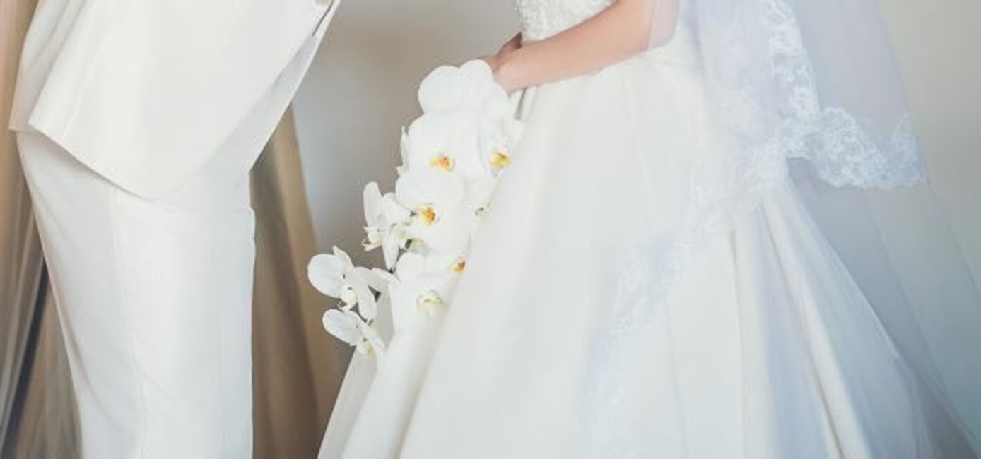 “再婚だから”と諦めていた父と母→17年越しにウエディングフォトを撮ると…… 「この家族だけ時が止まってる?」「え??」(1/3) | ライフスタイル ねとらぼ