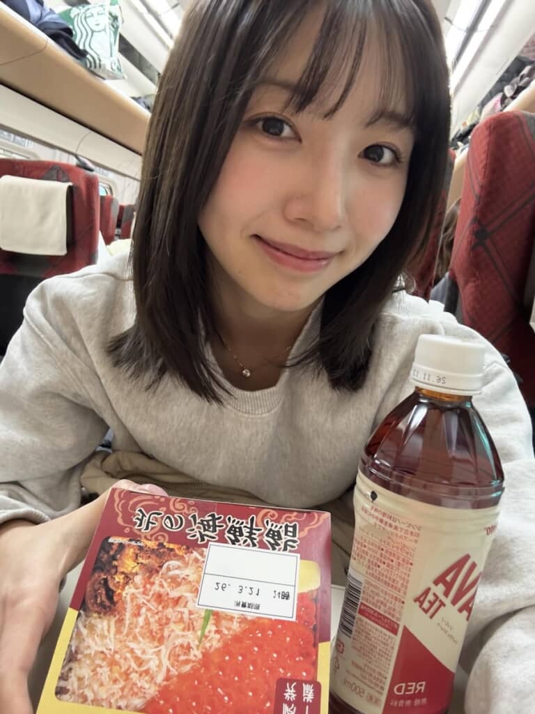 まっちゃさんが東京駅で買ったのは「北の海鮮鮨」