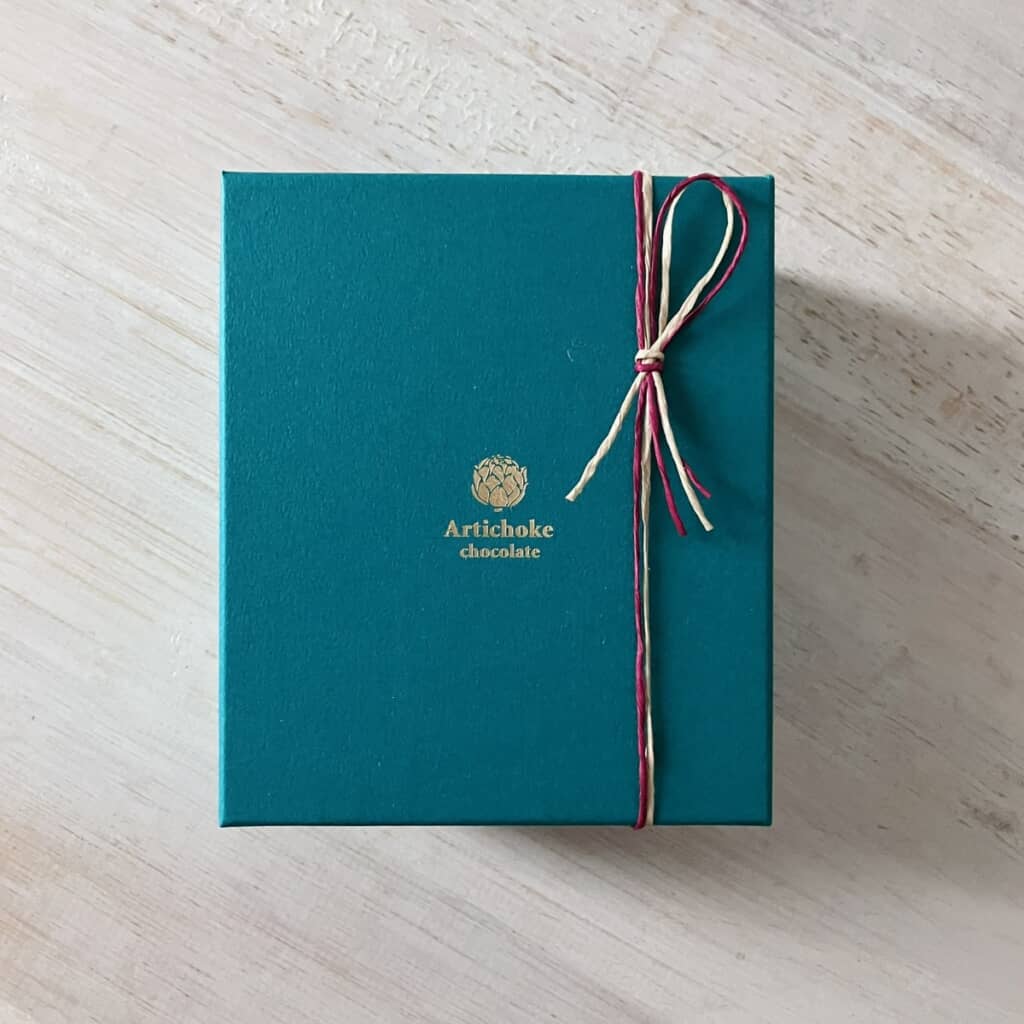 贈り物のチョコレートを開けたら……