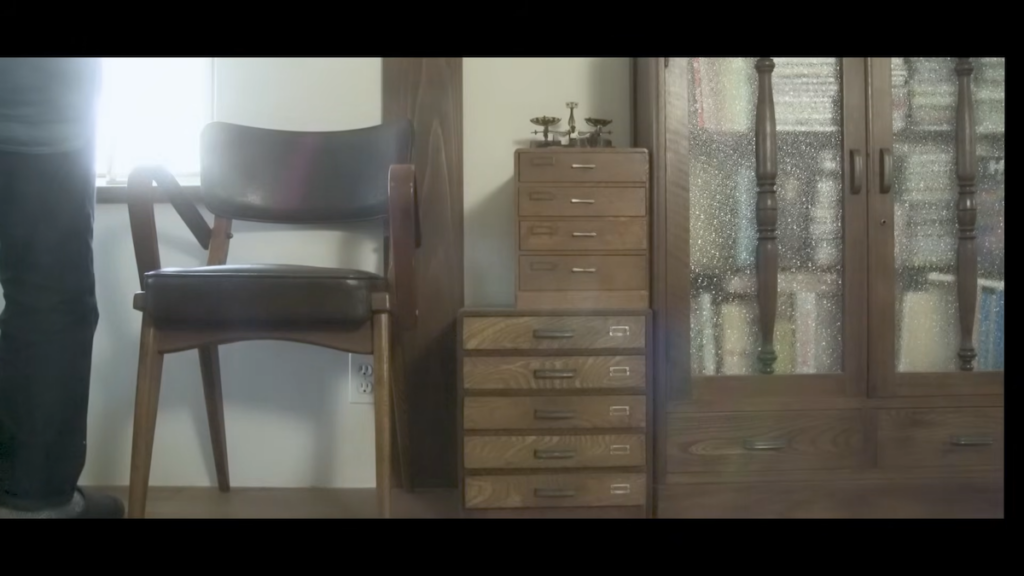 収納にも役立つレトロな小引き出し