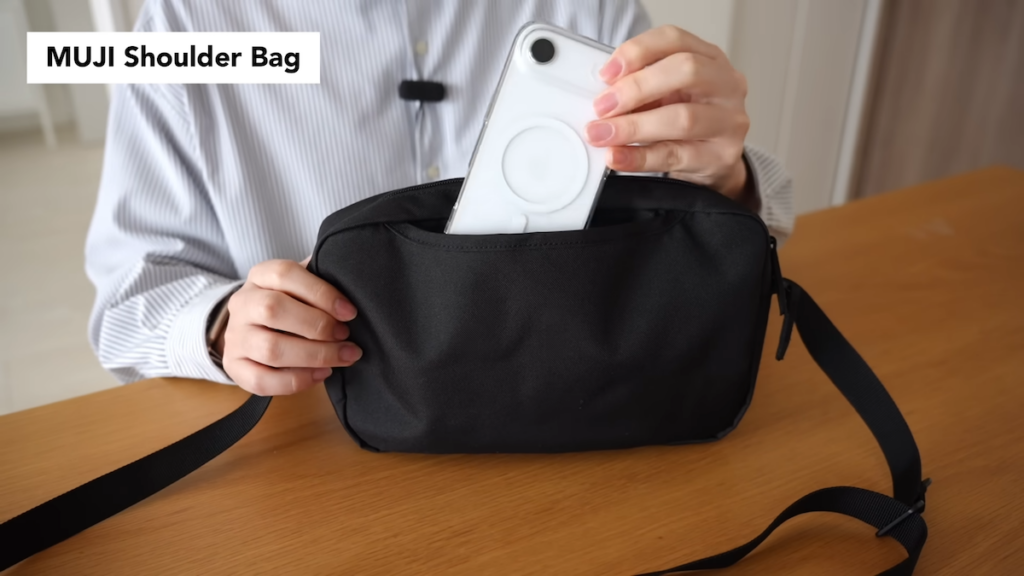 背面のオープンポケット