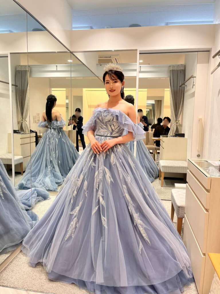 どのドレスもお似合いです◎