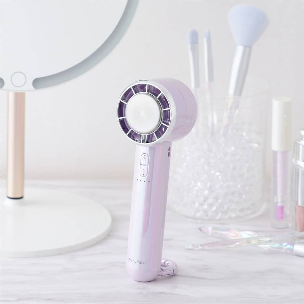 卓上でも使用可能