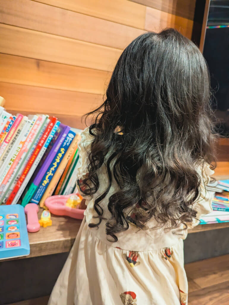 お姫さまみたいな巻き髪に変化！