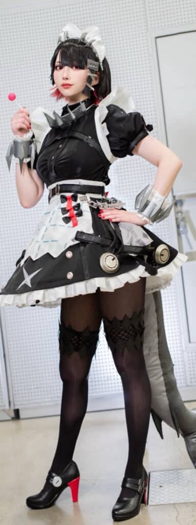 エレン・ジョーのコスプレをするぐり粉さん