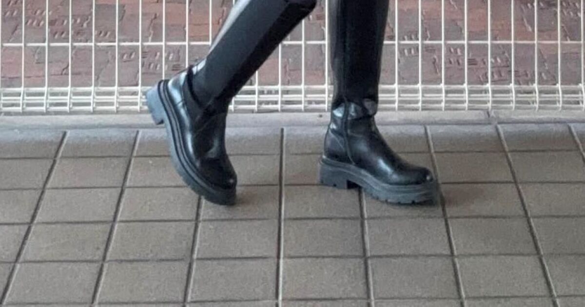 51歳ママがユニクロの服を着たら……　「同い年なのにカッコよすぎ！」驚きの春コーデに「素敵」「参考にしたいです」 | ライフスタイル ねとらぼ