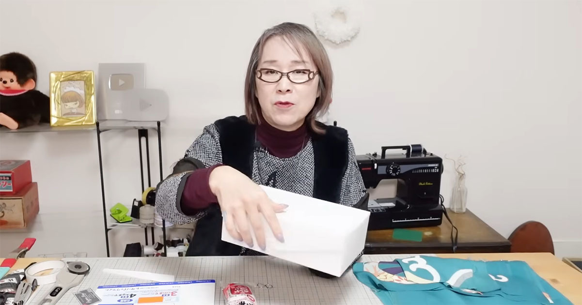 着物のハギレ→ダイソーの紙箱に切って貼るだけで……「ここまで変わる!?」　完成したアイテムに「すてきです」（1/3） | ハンドメイド ねとらぼ