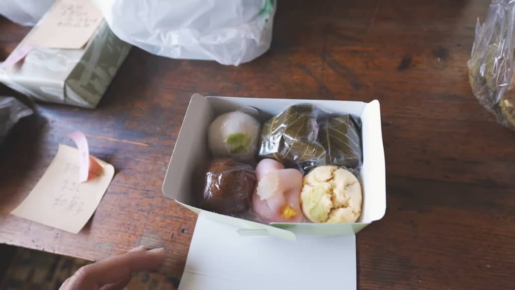 祖父の店の和菓子詰め合わせ
