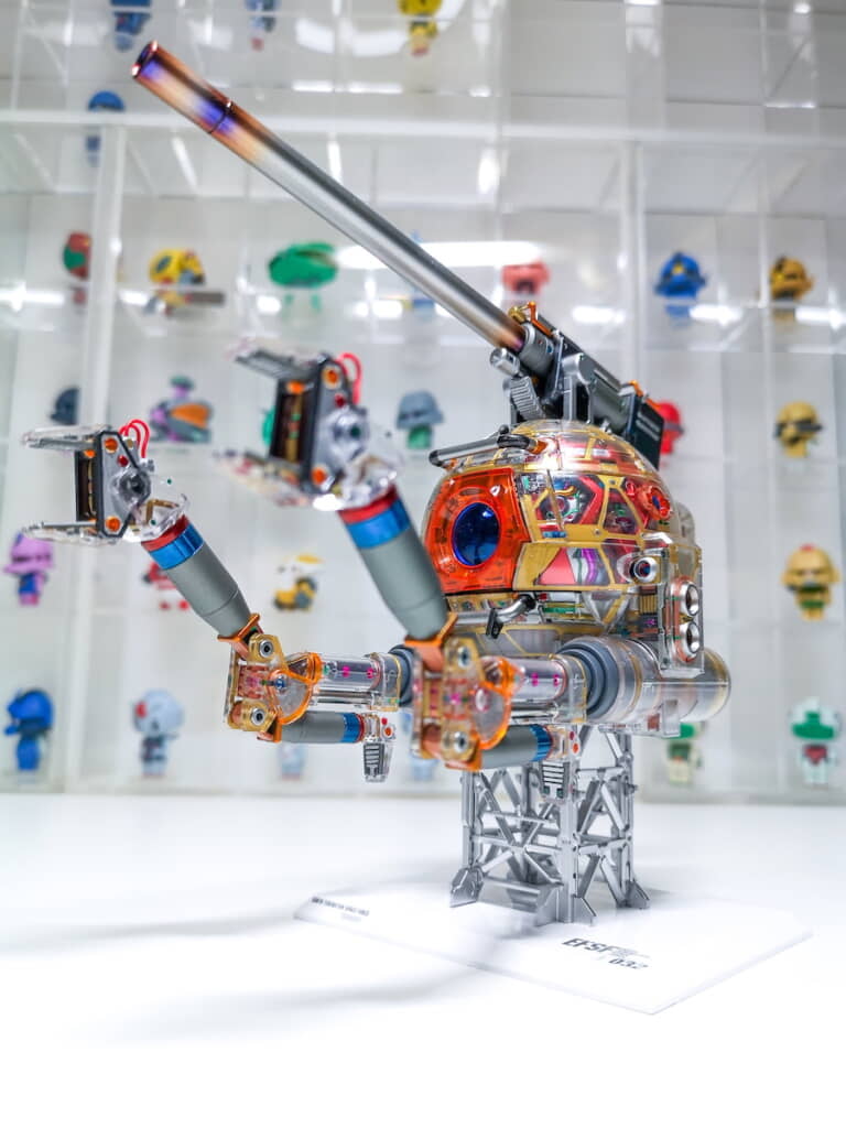 作業用ポッド「ボール」も透視図風に