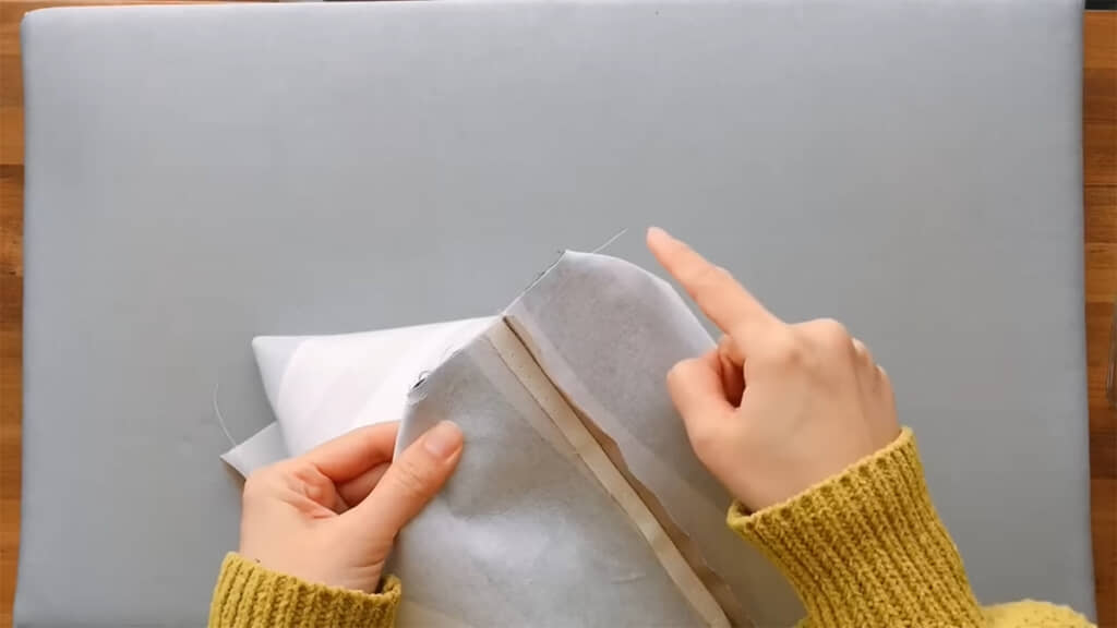 マチを縫います