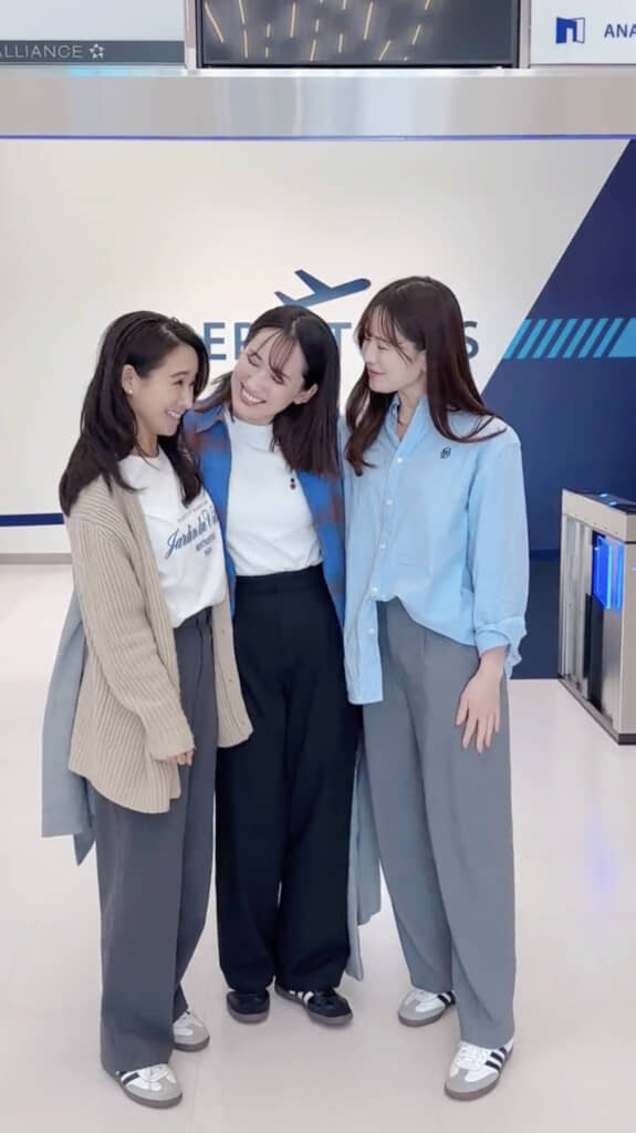 ゆるっとした雰囲気がステキな私服姿