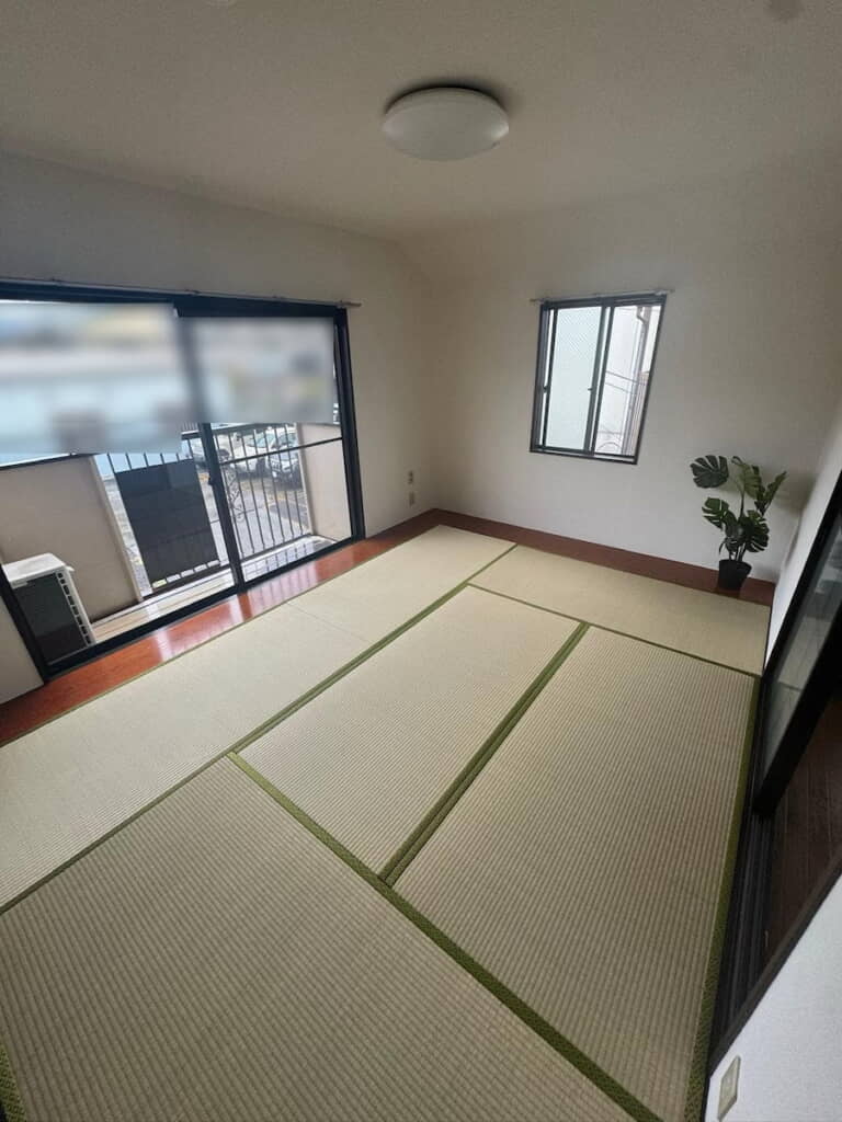 家具を入れる前の和室