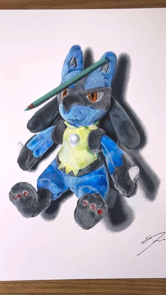 ルカリオの上を転がっていく色鉛筆