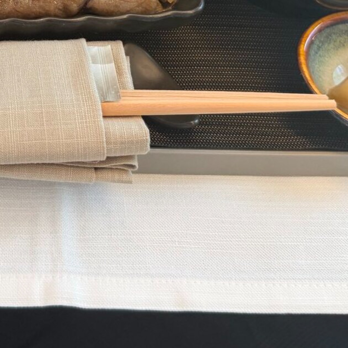 「今まで食べた機内食の中で1番レベル高い」→飛行機で提供されたのは……「これが機内食!?」「食べてみたいに決まってます」「別格」（1/3） | 乗り物 ねとらぼ