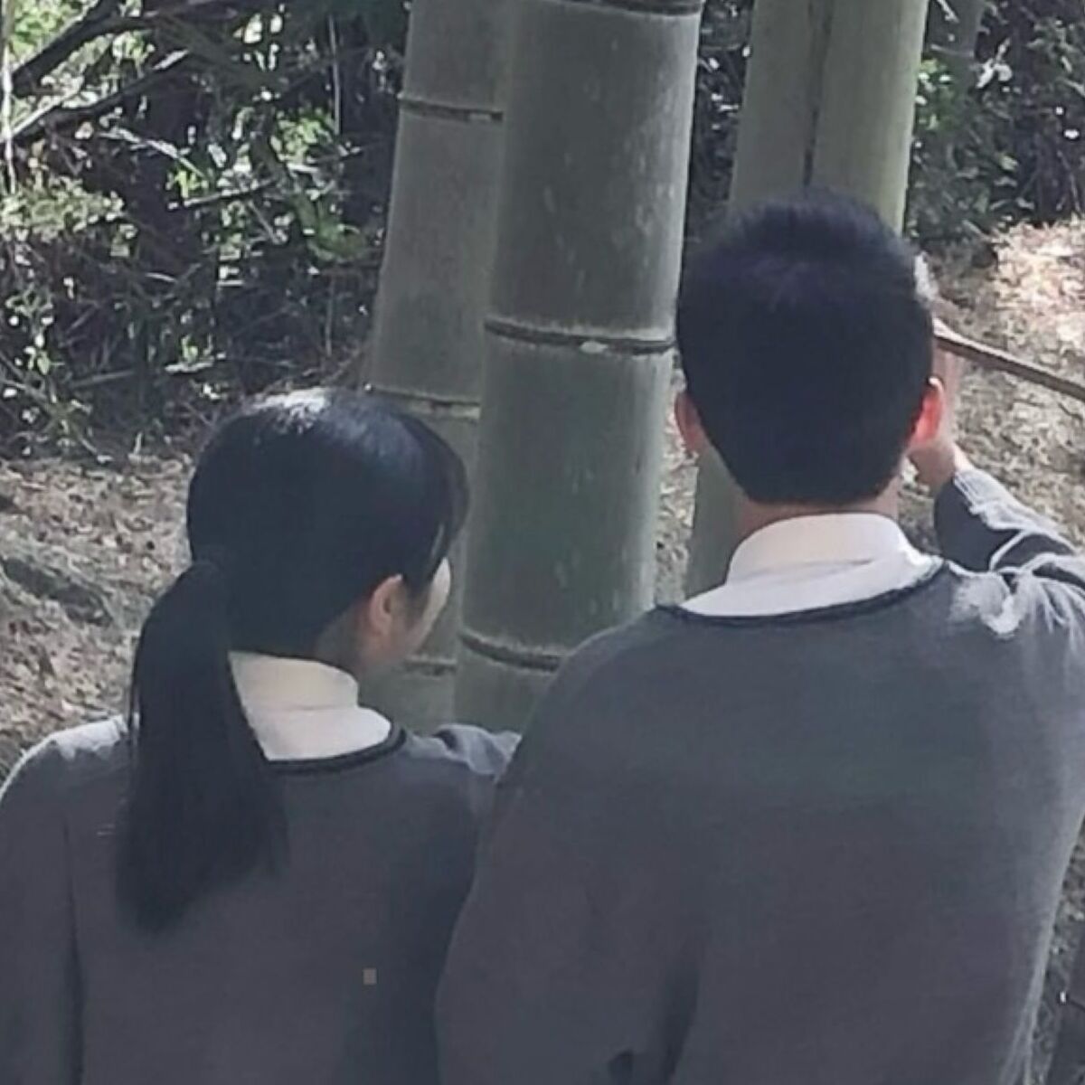 高校生のとき、たまたま隣の席になった2人→8年後……　まさかの姿に「二度びっくりしました」「本当にすてき」 | ライフスタイル ねとらぼ