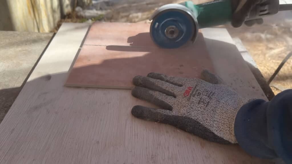 今度はスムーズに切れました！