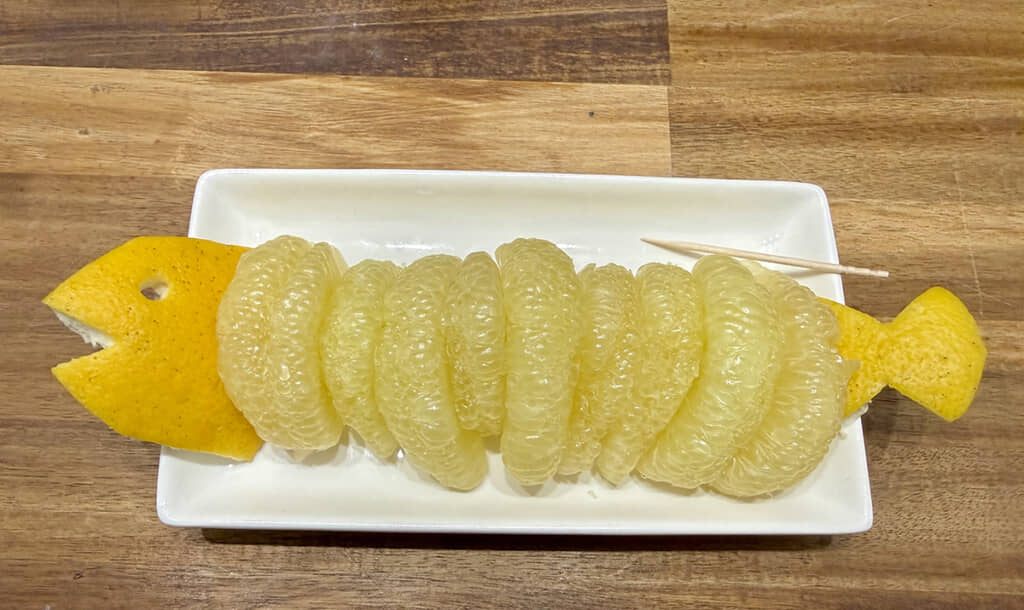 文旦のお造りとは斬新すぎる……！