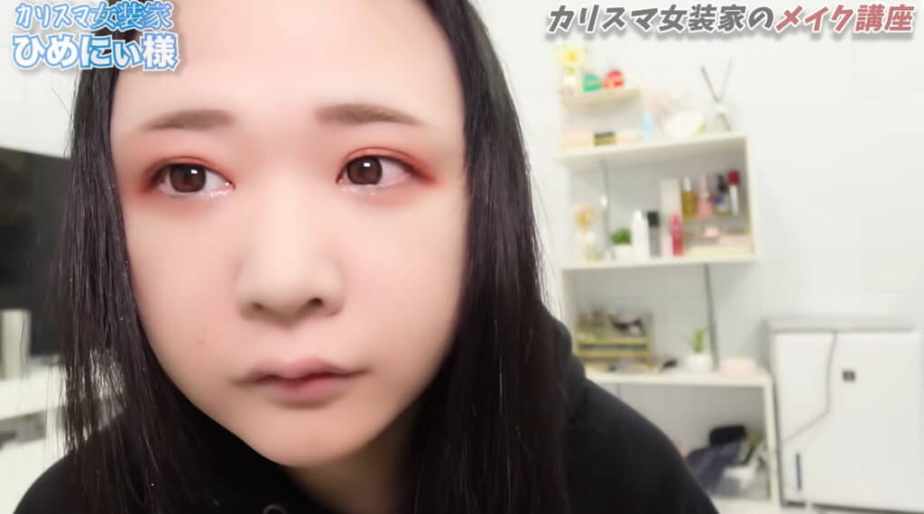 赤を足すと、一気に地雷っぽく