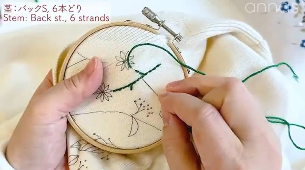 茎はバックステッチ