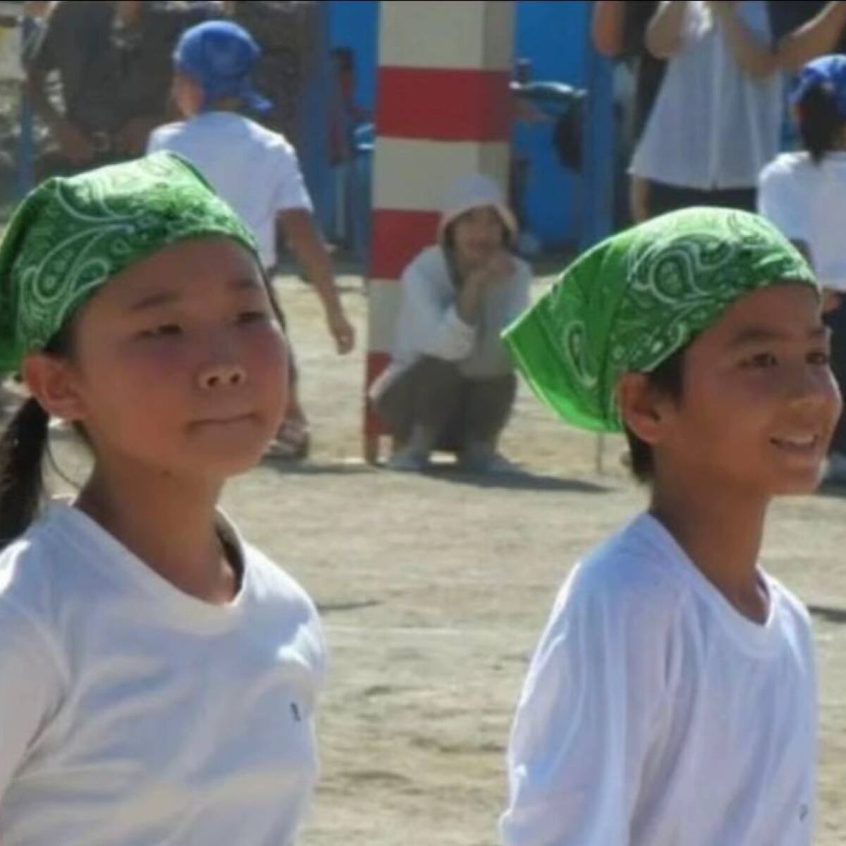 小学3年生のときに出会った2人→13年後…… まさかの再会と現在の姿に「羨ましい涙」「美男美女すぎる」と大反響 | ライフスタイル ねとらぼ