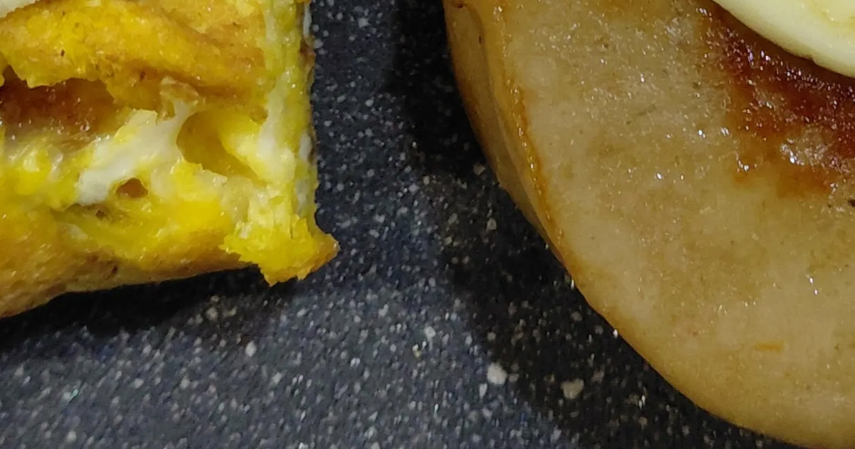 息子「炭治郎のお弁当作って」→ママ「ごめん」「これが限界だった」　“衝撃の仕上がり”に「ジワジワくるww」「スポンジボブ居ない？」（1/2） | 育児 ねとらぼ