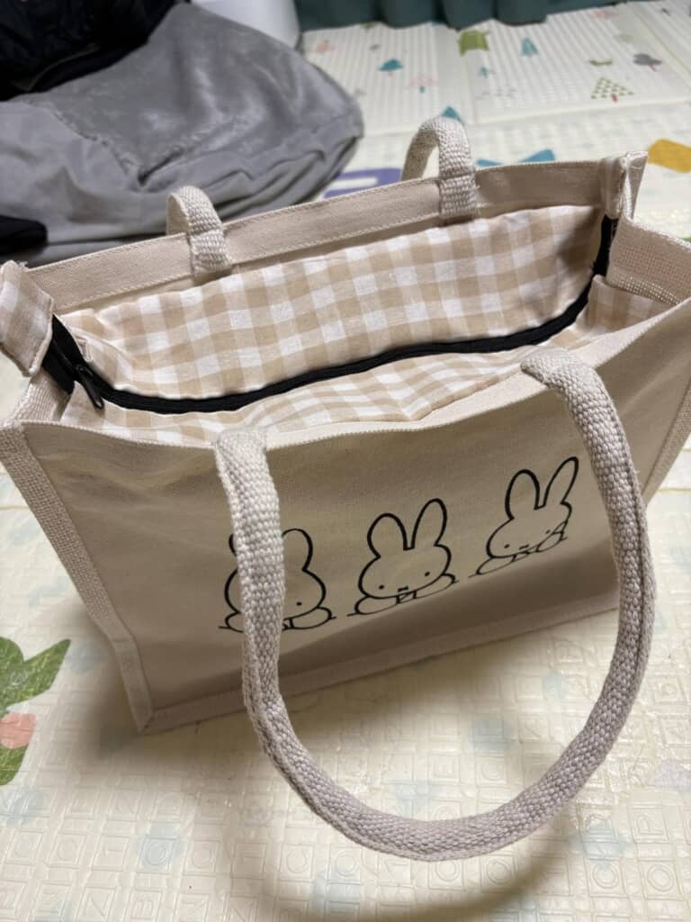 リメイクしたバッグ（画像提供：nemophila2807さん／@nemophila2807）