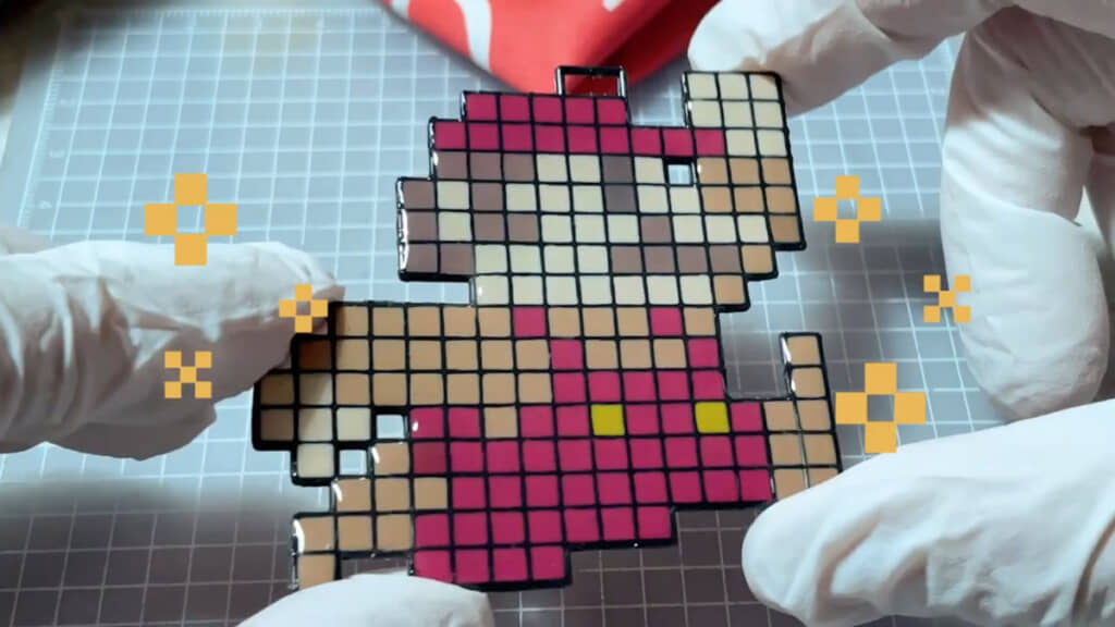 タイル風のキャラクターチャームが完成。クラシックなマリオのドット絵デザインがすてき!