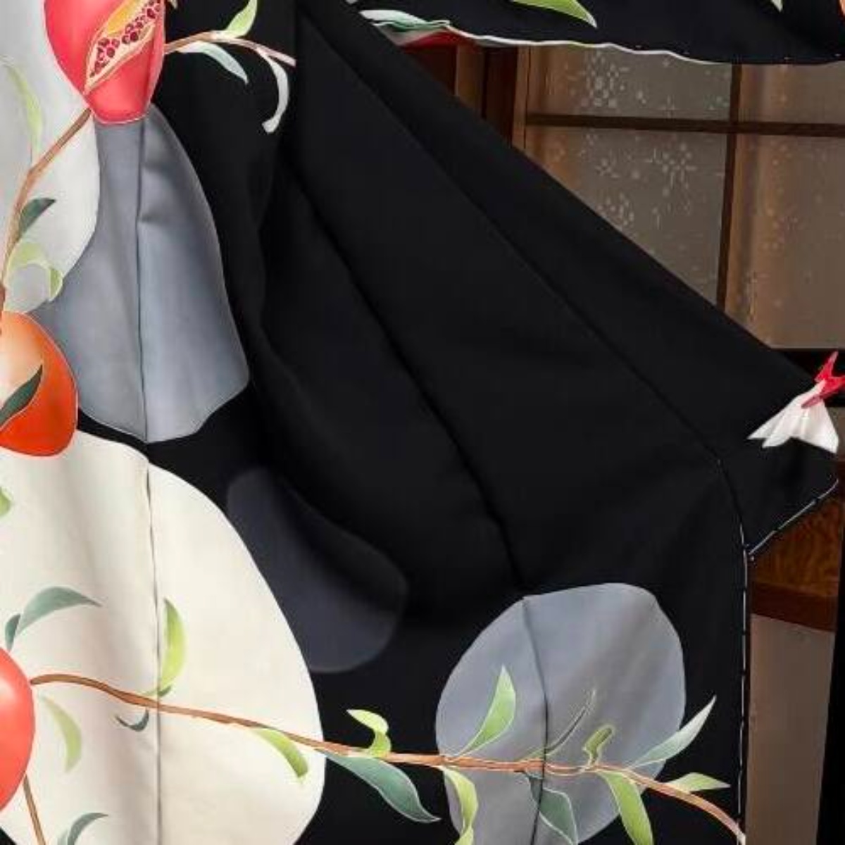 「こんな着物を作っています」→26歳女性が仕上げた作品に「もう一目ぼれ」「どれも見たことない」「目の覚める美しさ」（1/3） | ライフスタイル ねとらぼ