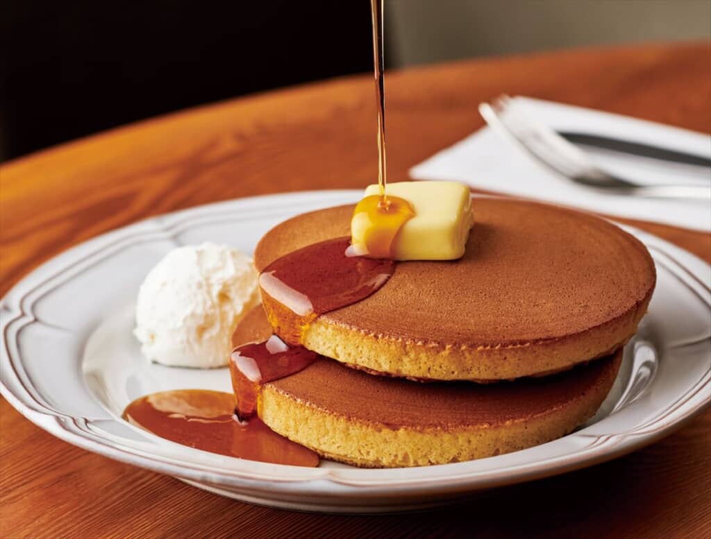 トラディショナル・ホットケーキ ホイップクリーム付き（2枚）