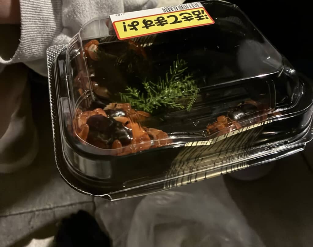 ロピアで生きたまま売られていたサワガニ