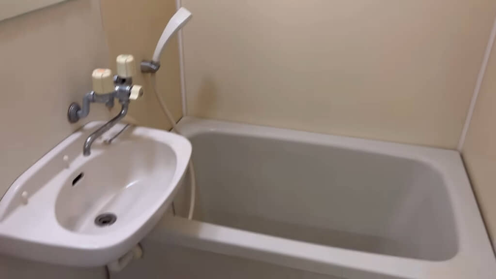 浴室も真新しくなったようです