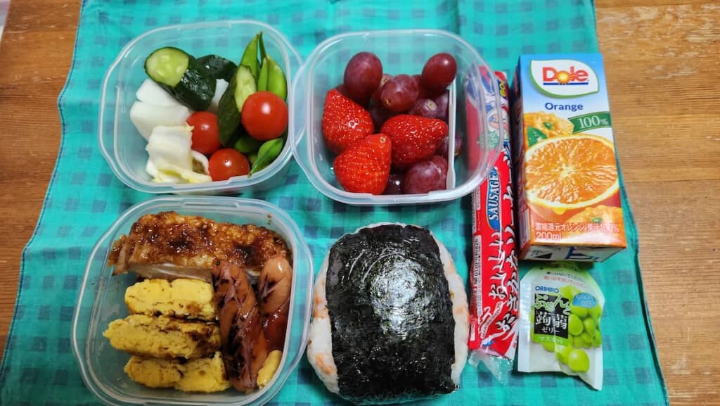 夫のお昼ごはんは手作り弁当