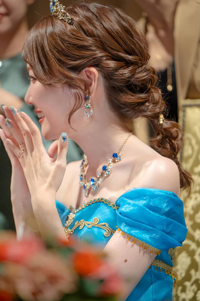 ジャスミンイメージのブルーのドレス！