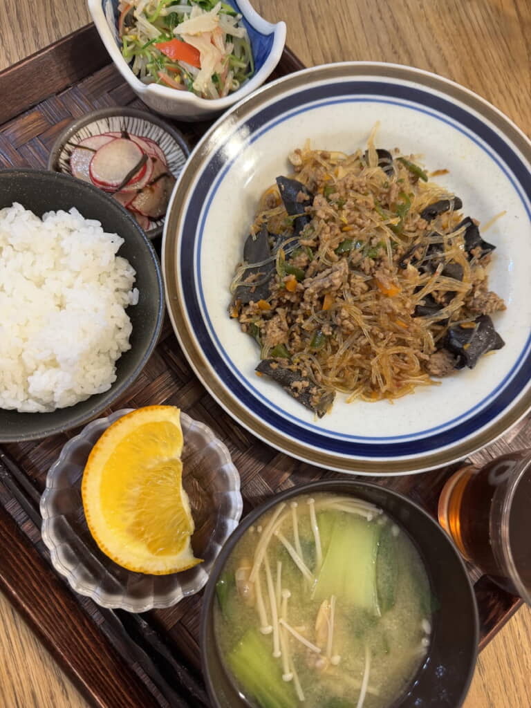 キノコ類も大活躍の献立