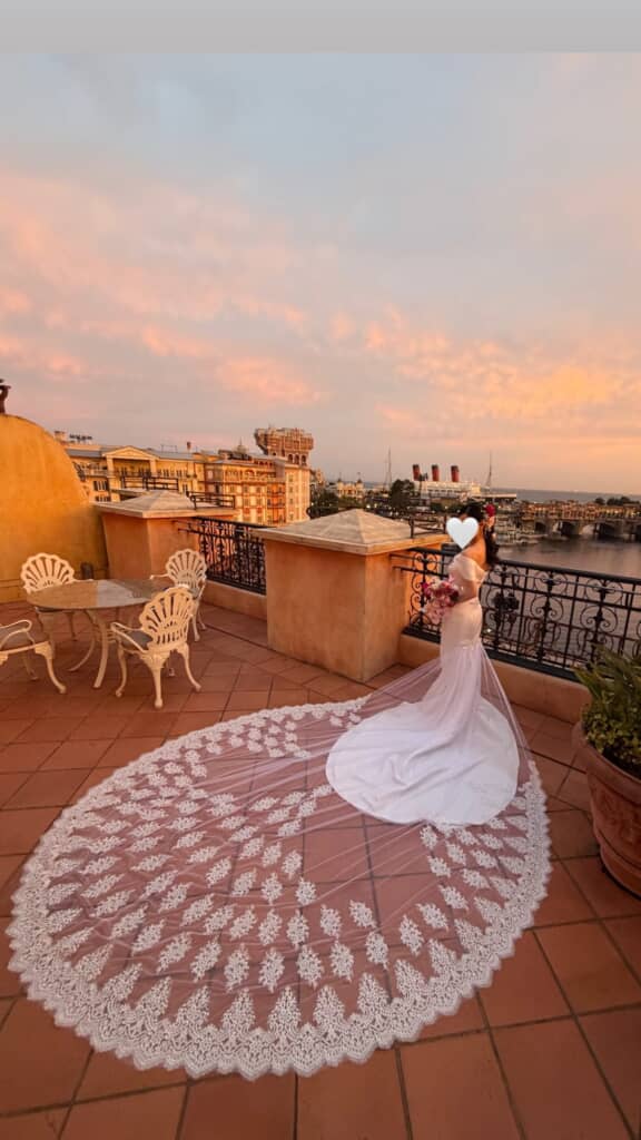 繊細なレースがすてき