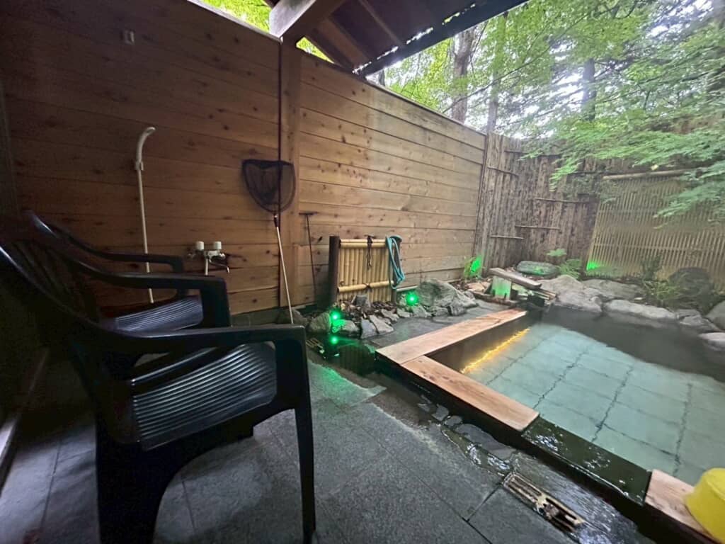 貸切露天風呂「極無の湯」