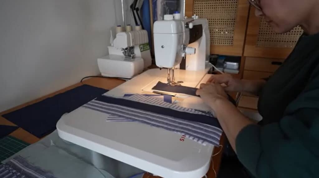 ハギレをつないでいきます