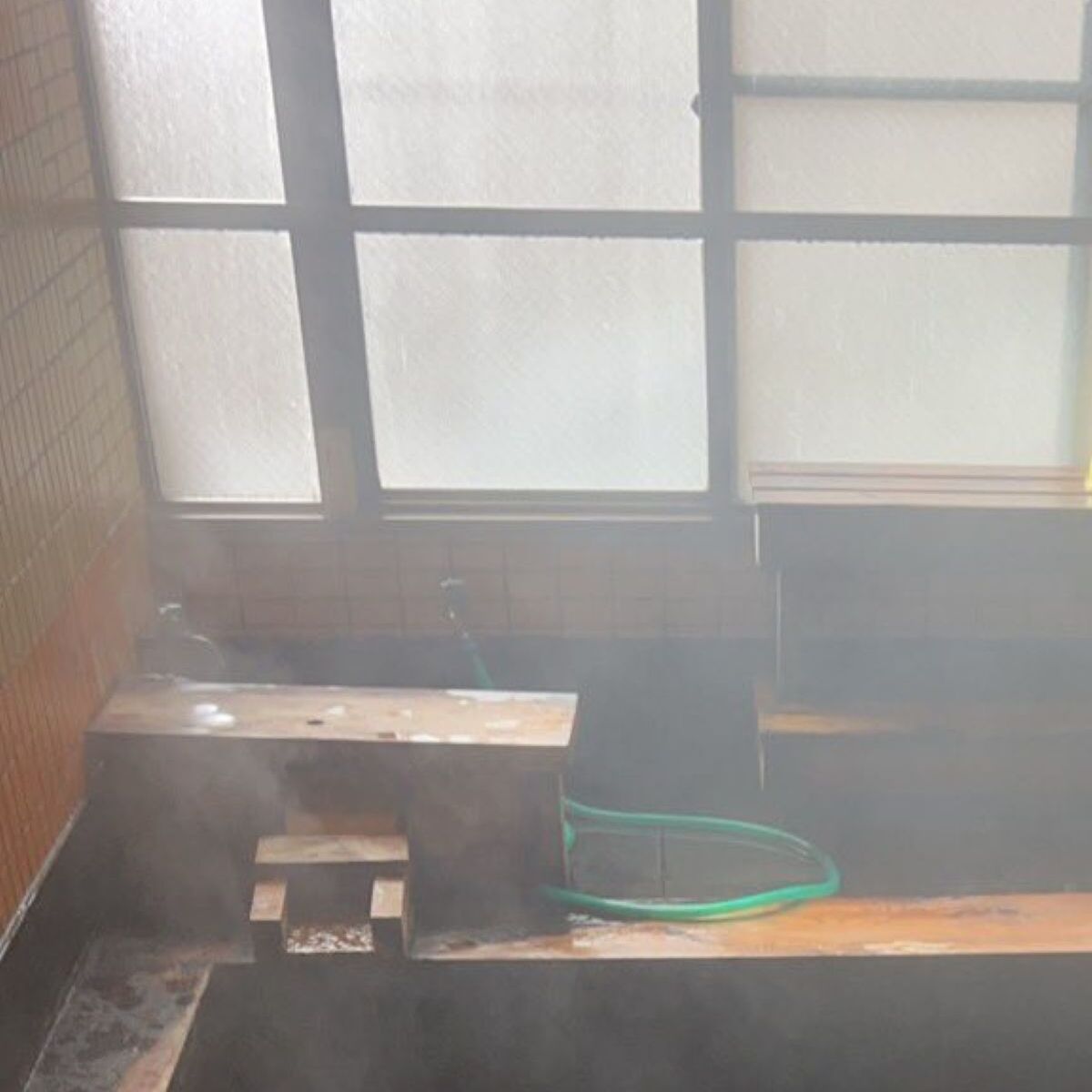 お客さんが帰ったあと、温泉を見に行くと……　従業員が言葉失った“まさかの光景”に「えっ」「本気で泣くかもしれん」と1243万表示（1/3） | ライフスタイル ねとらぼ