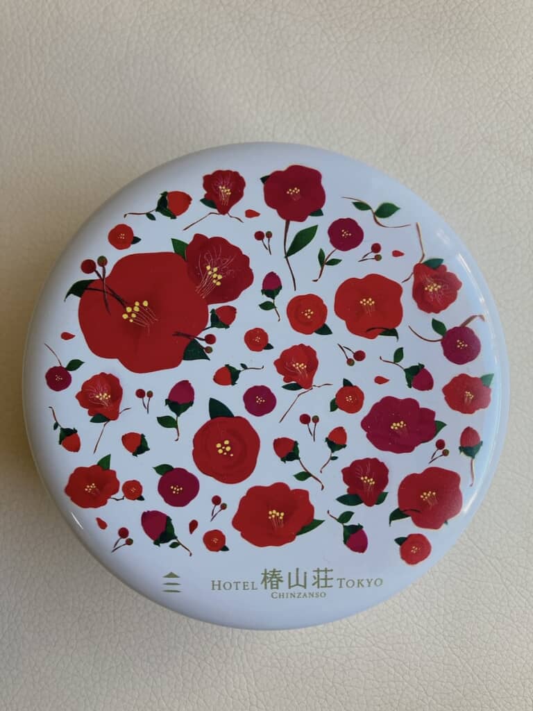 ホテル椿山荘東京のクッキー缶