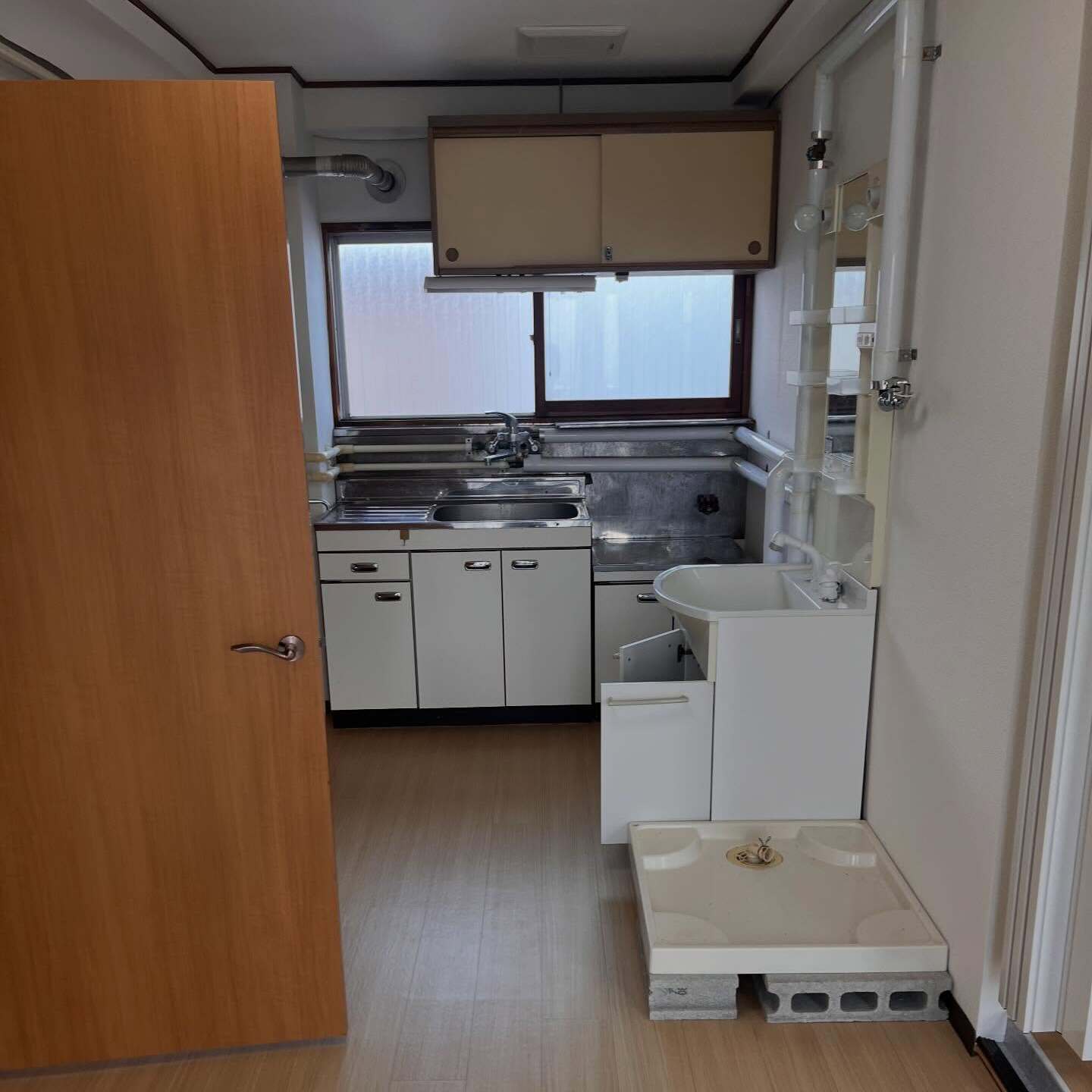娘の大学進学で購入した古いマンション→パパが手を加えると……　100万表示の驚きの空間に「同じ部屋とは思えない」「プロ級ですね～」（1/3） | リフォーム・リノベーション・DIY ねとらぼ