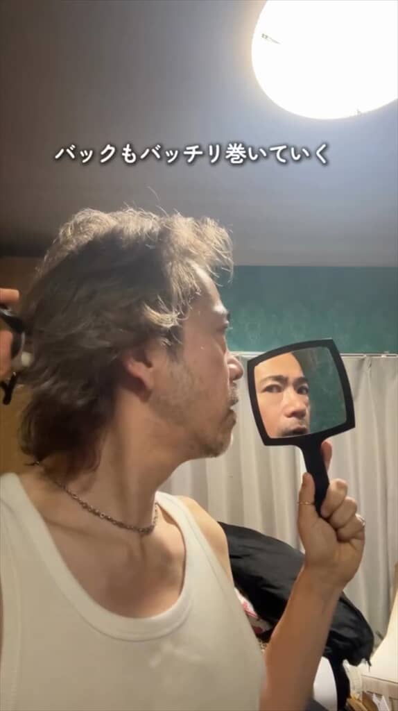 50代イケオジ男性のヘアセット＆スキンケア