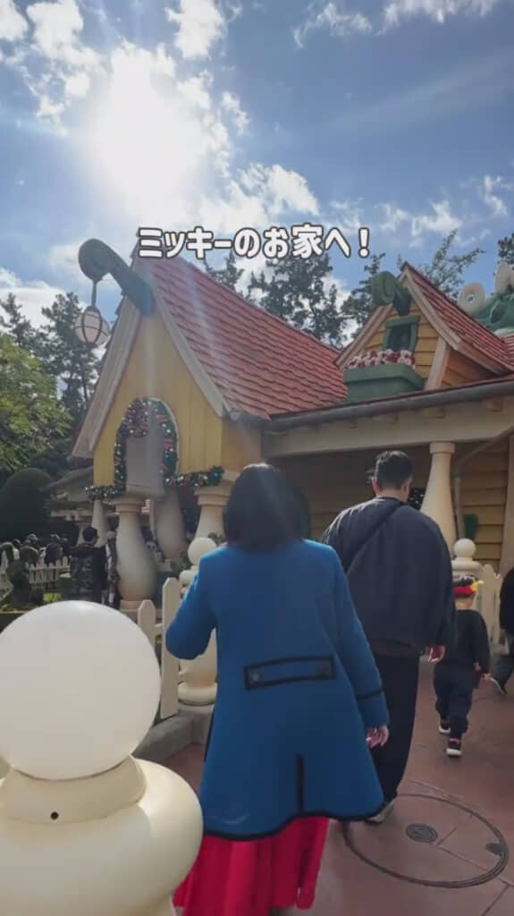 手紙を渡すためにミッキーの家へ