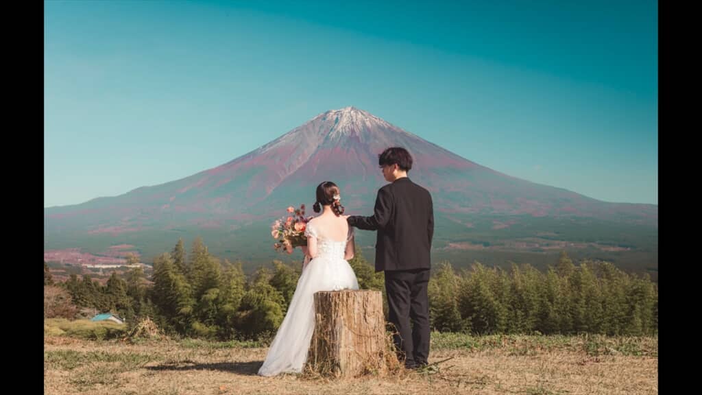 47都道府県でウエディングフォトを撮影している新婚カップル