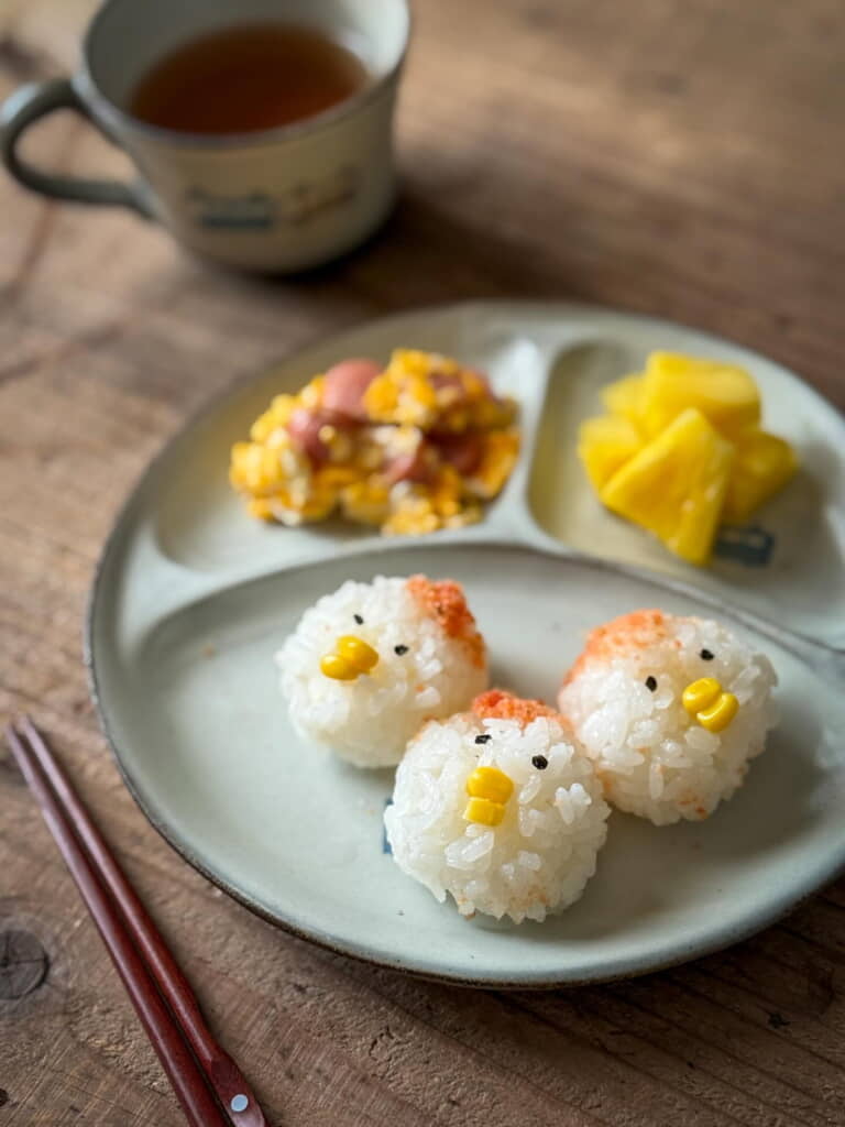 くちばしキュートなおにぎりたち