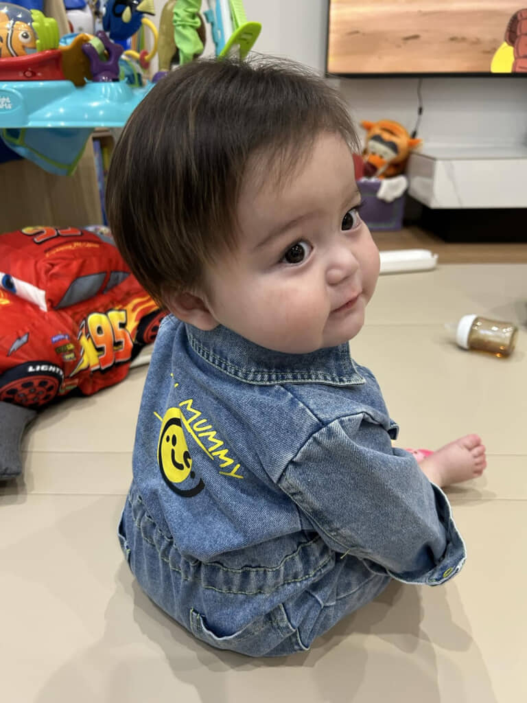 0歳にしてメリハリのある顔立ち